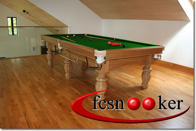 9 foot Elite in Oak with Green Cloth